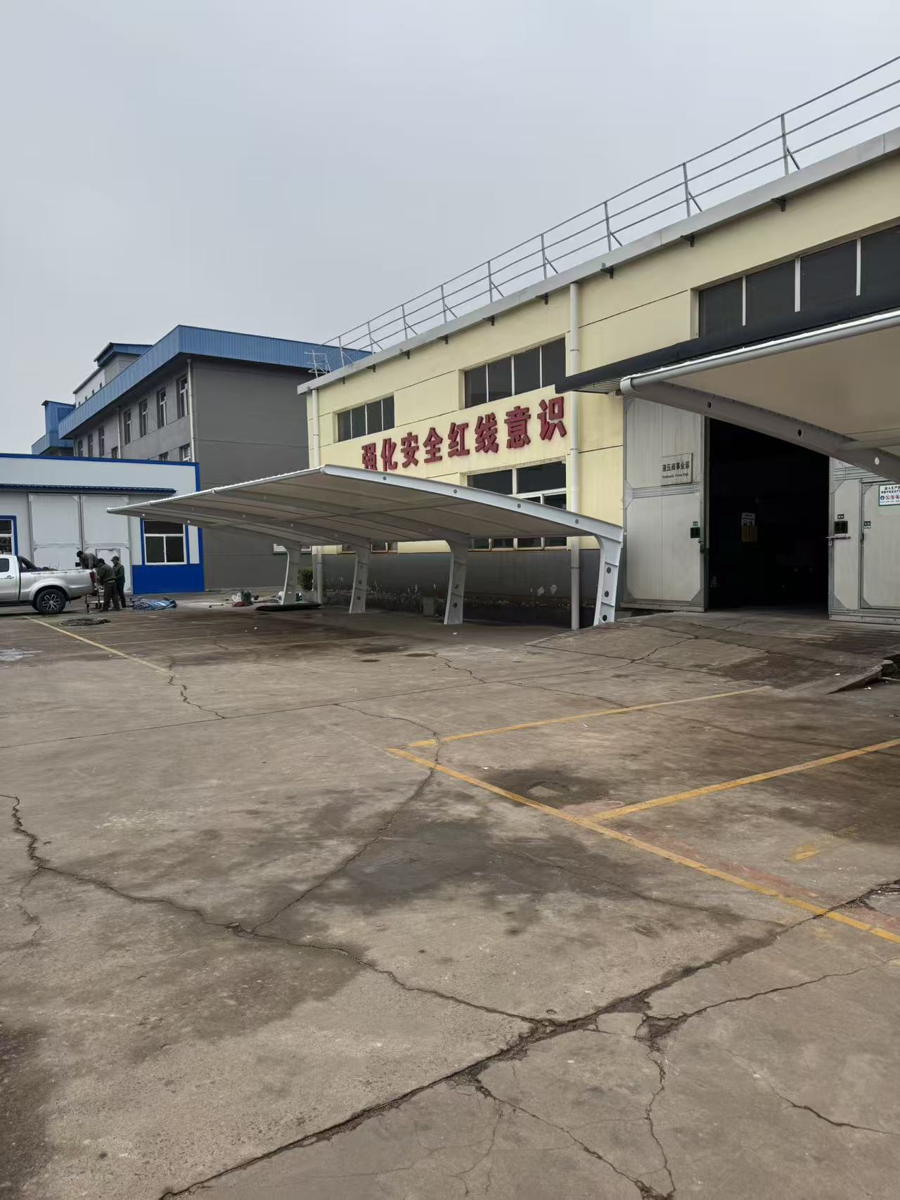 丰都光伏车棚